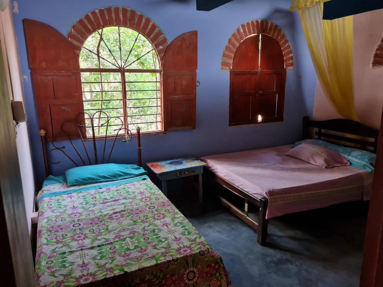 El Garaje Hostal Taganga Buitenkant foto